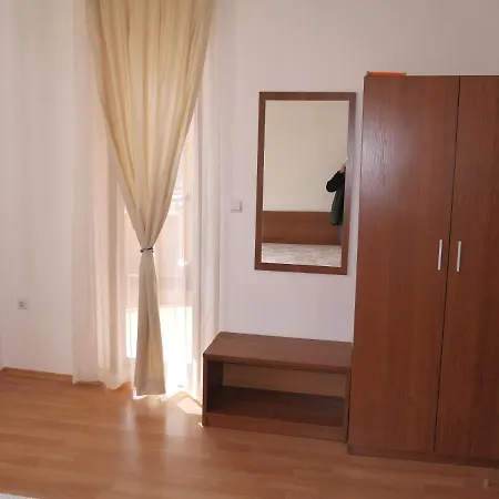 Apartamento Касандра Г-12 *